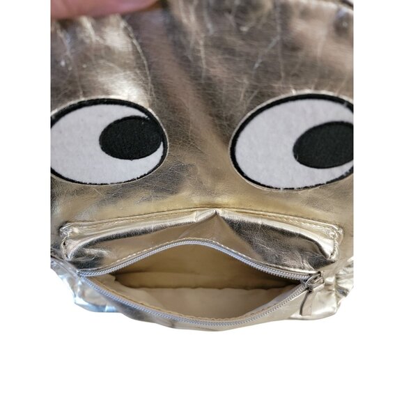 VTG Gold Metallic Backpack With Fun Eye Design - Picture 8 of 11